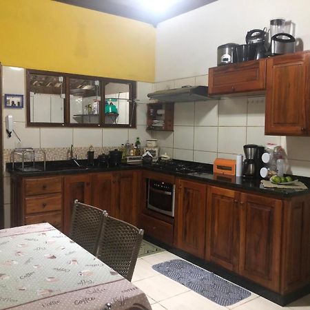 Willa Casa Temporada Da Dani Araquari Zewnętrze zdjęcie